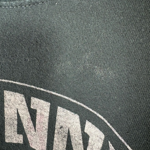 Johnny Cash “Man in Black” Graphic Tee Black Distressed Look Size L - Picture 3 of 5